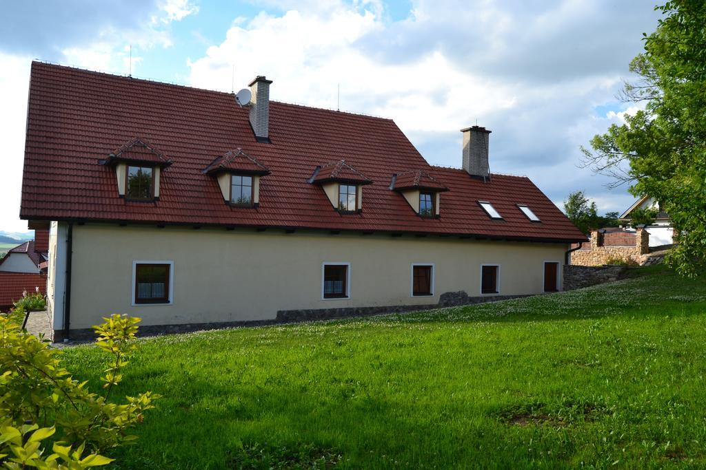 Ubytovani Na Hajence Bystrice nad Pernstejnem Exterior foto