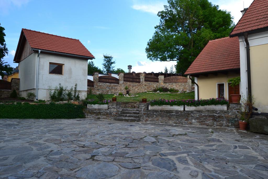 Ubytovani Na Hajence Bystrice nad Pernstejnem Exterior foto