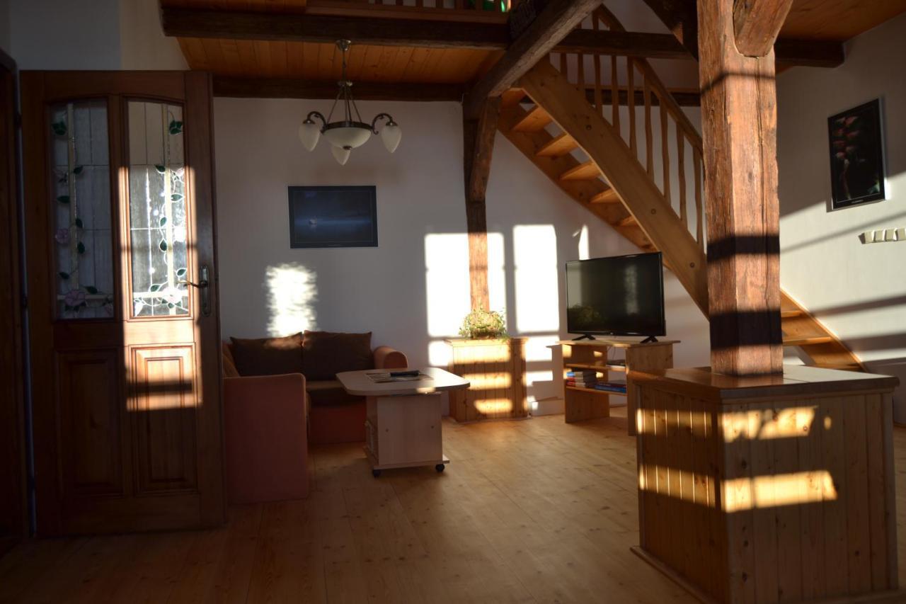 Ubytovani Na Hajence Bystrice nad Pernstejnem Exterior foto